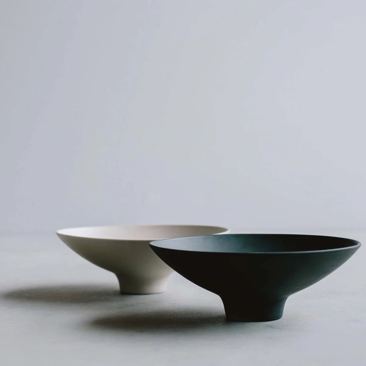 Stoneware Flat Bowl 6"