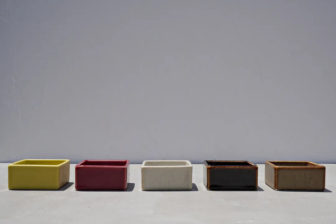 nerine-square-small-bowl