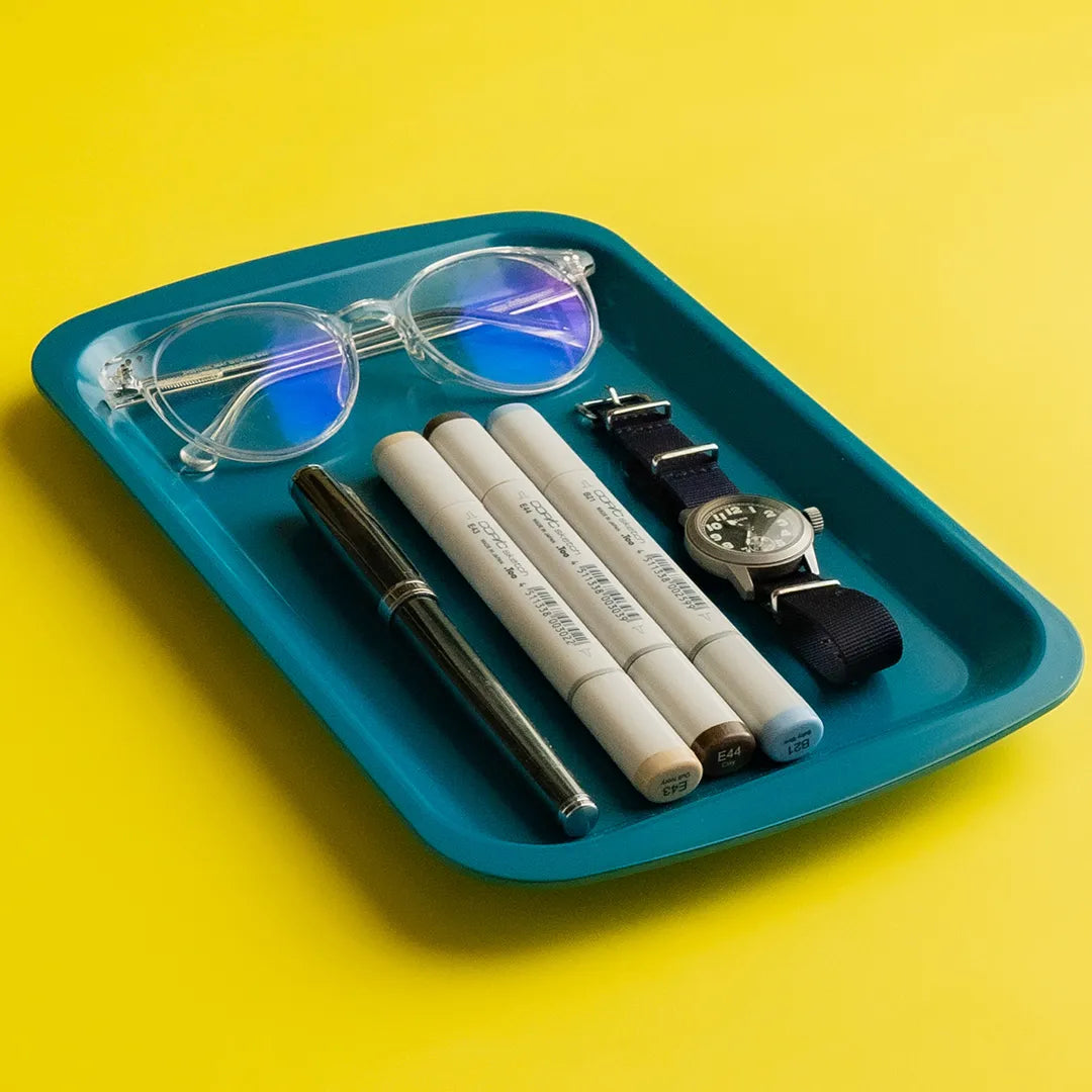 recycled-plastic-tray-10x7