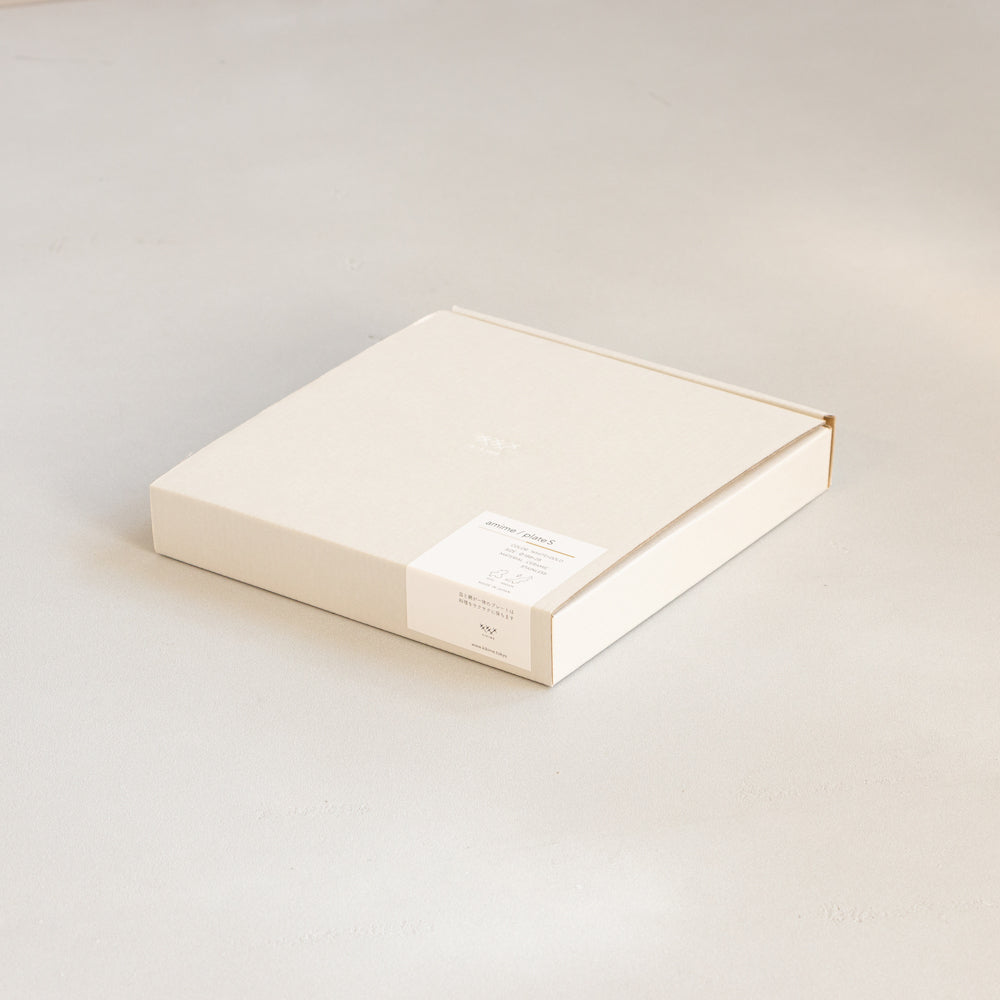 amime Plate 7.4"