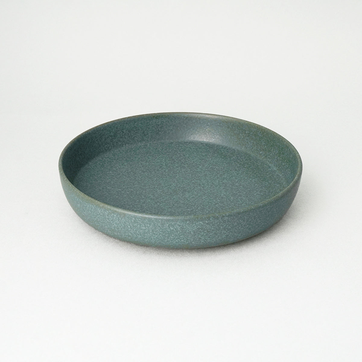 jade-spume-high-rim-plate