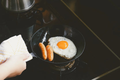 hand-forged-fry-pan