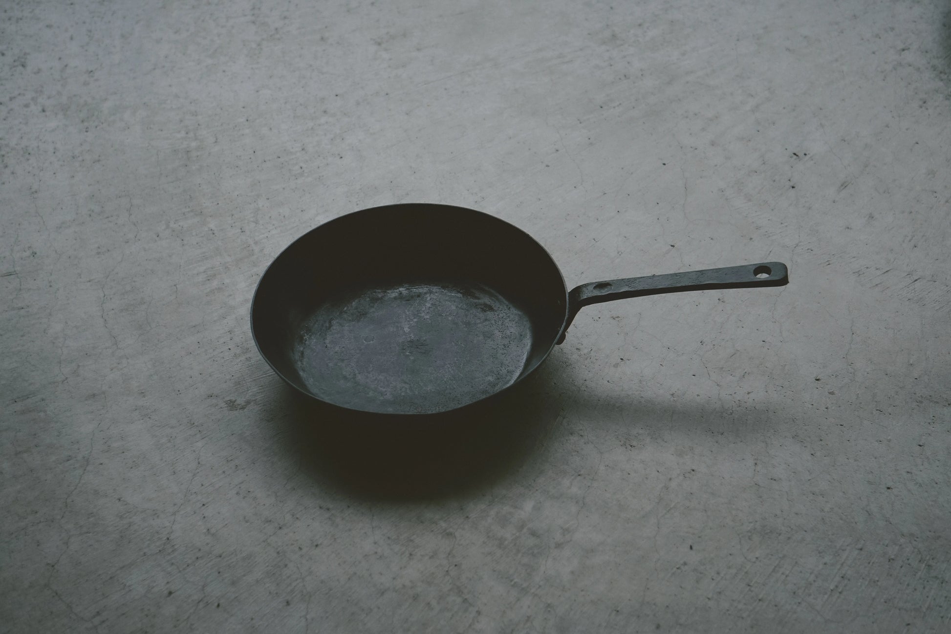 hand-forged-fry-pan