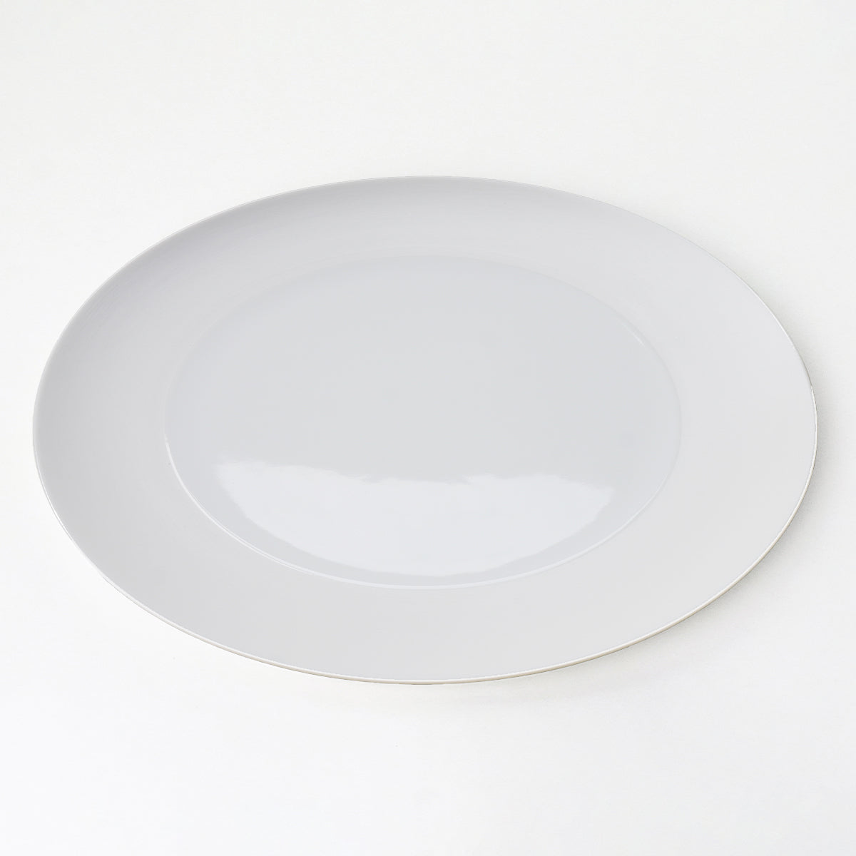 moire-white-plate