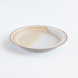 amime Plate Half 9"